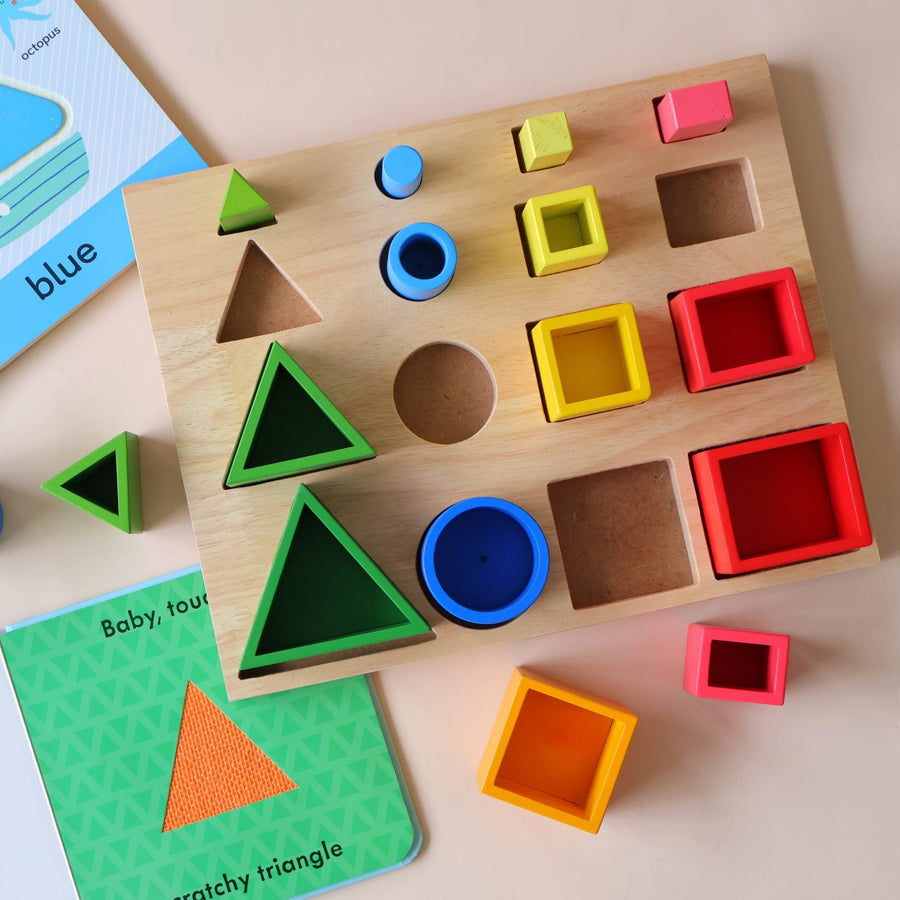 Q Toys 3D Sorting and Nesting Board