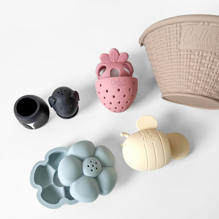 Strawberry Patch Bath Toys