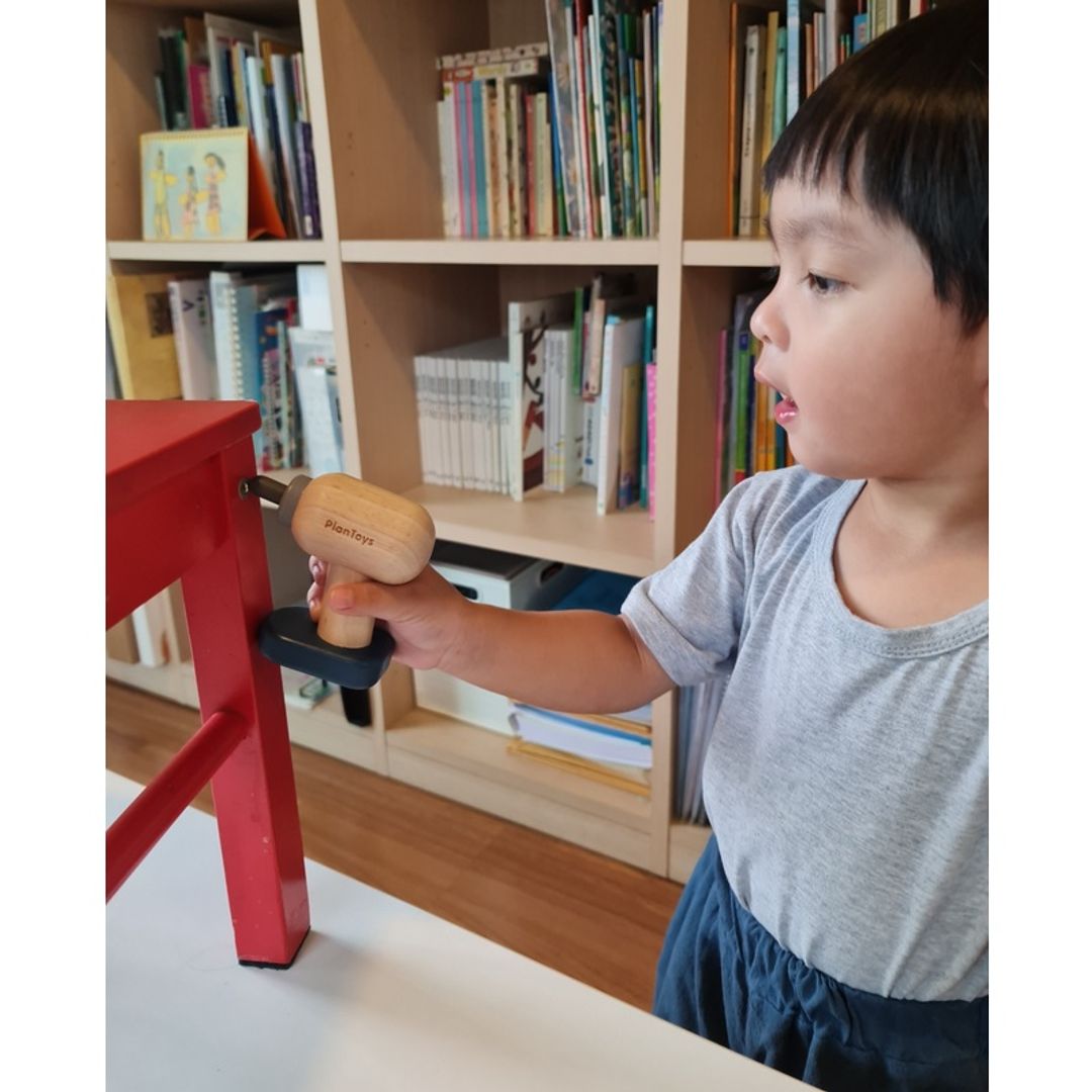 Plan Toys Handy Carpenter Set