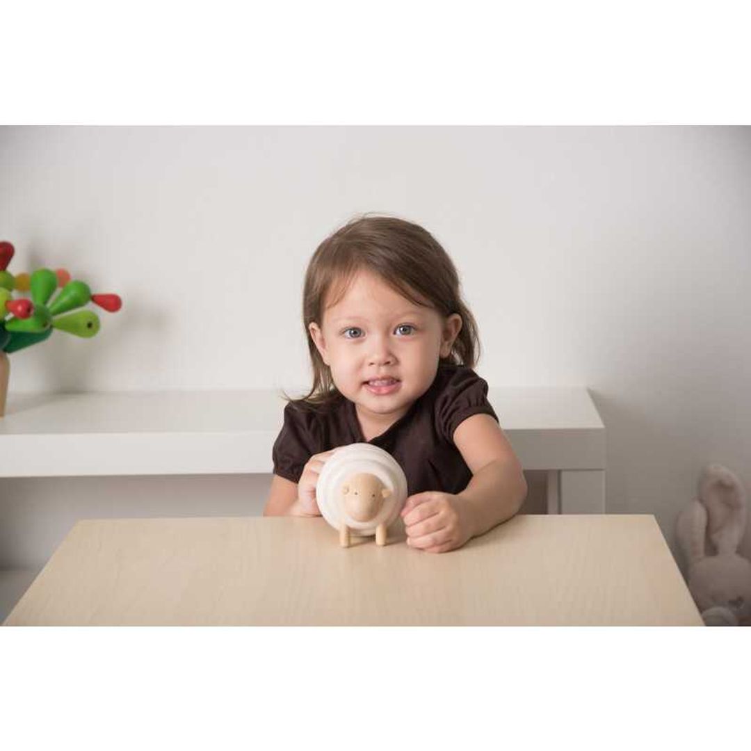 Plan Toys Lacing Sheep