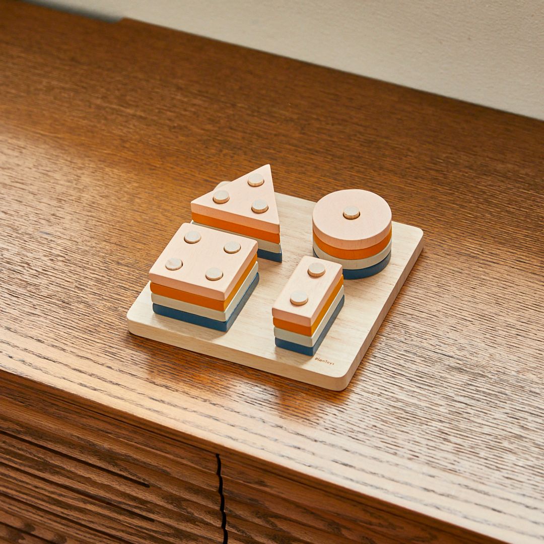 Plan Toys Geometric Sorting Board - Orchard
