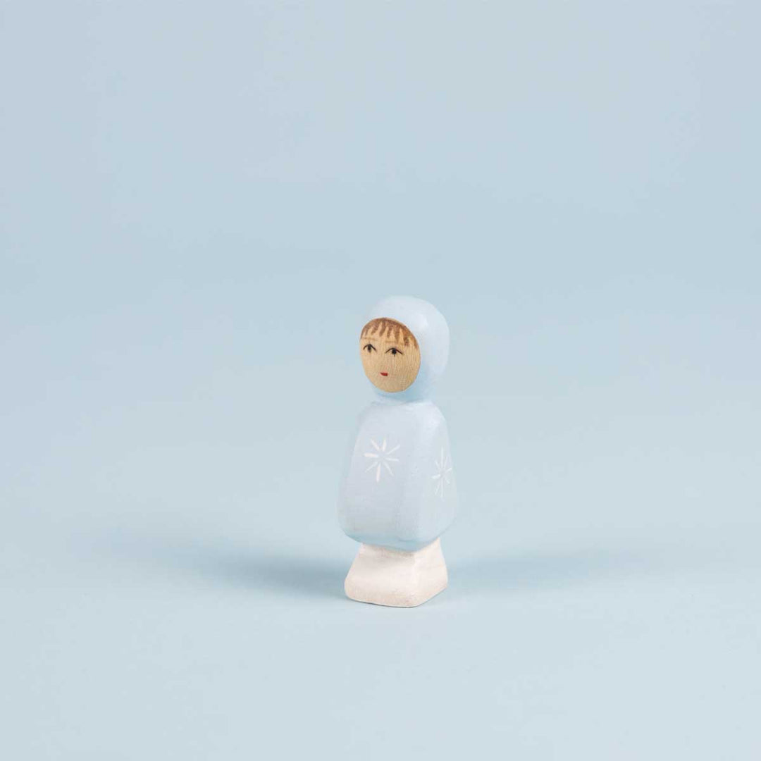 Atelier des Peupliers Wooden Farmer, Standing Baby