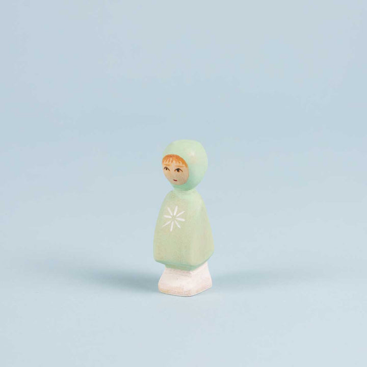 Atelier des Peupliers Wooden Farmer, Standing Baby