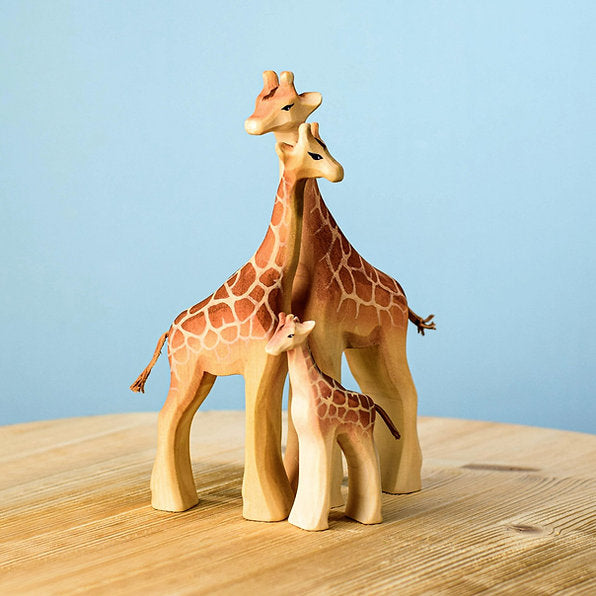 Bumbu Giraffe Family