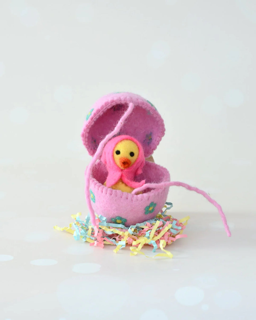 Felt Surprise Egg with Yellow Duckling Inside