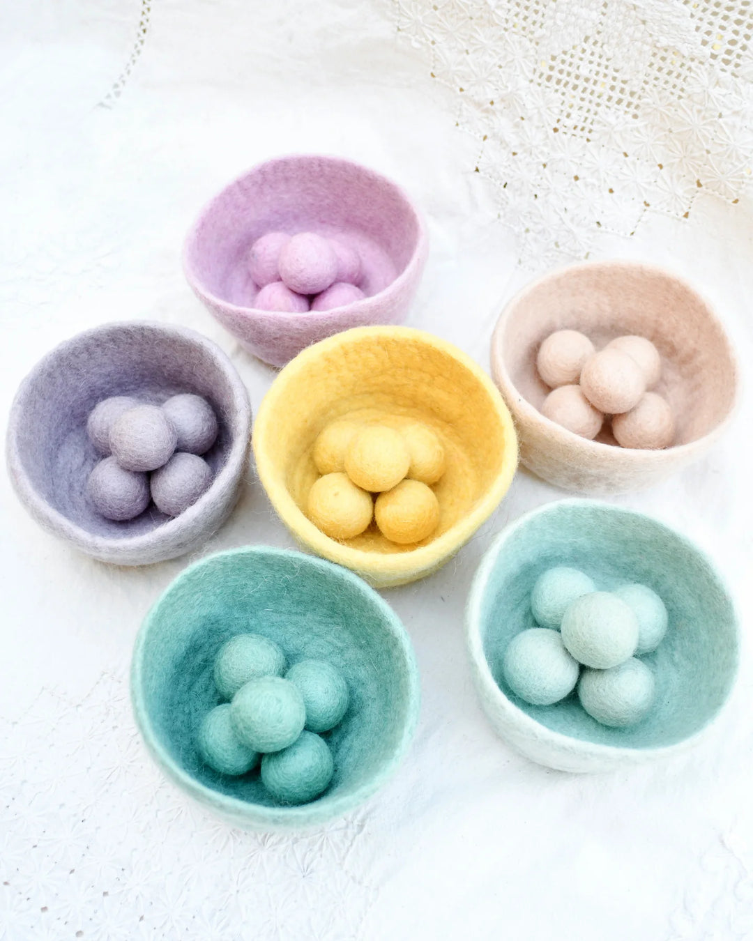 Felt Ball and Bowl Sorting Set, Pastel