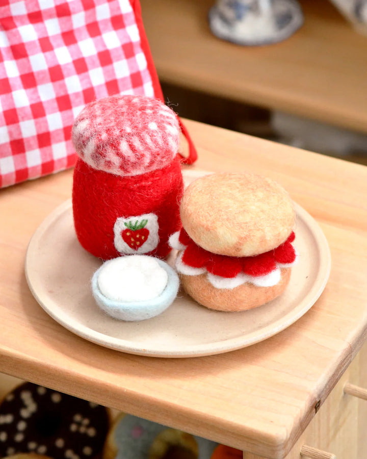 Felt Strawberry Jam and Scones Set