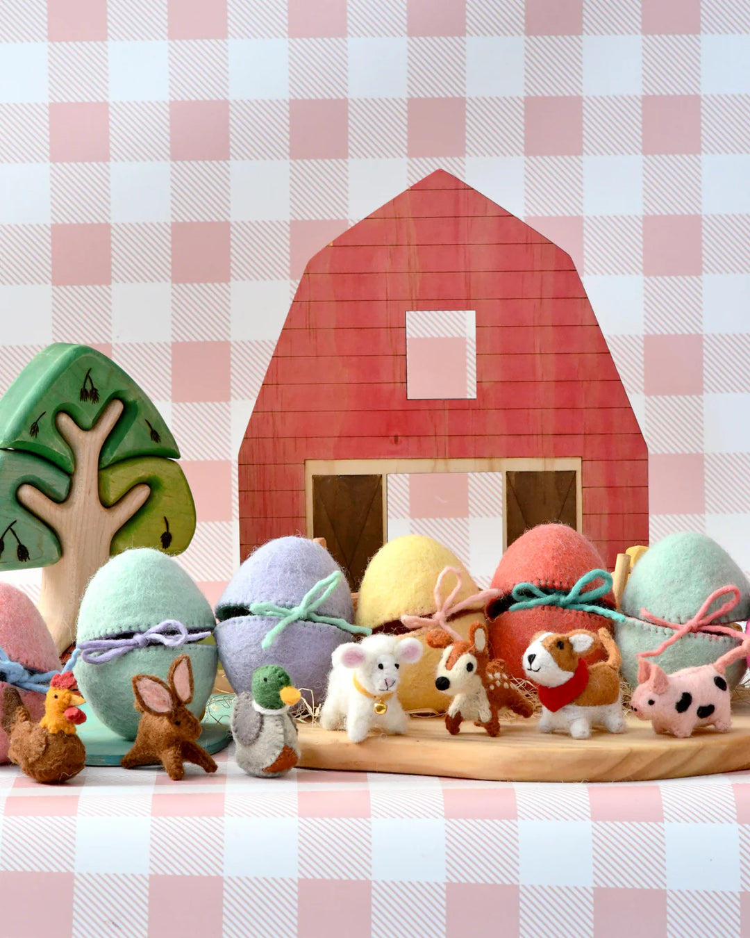 Felt Surprise Egg with Lamb Inside