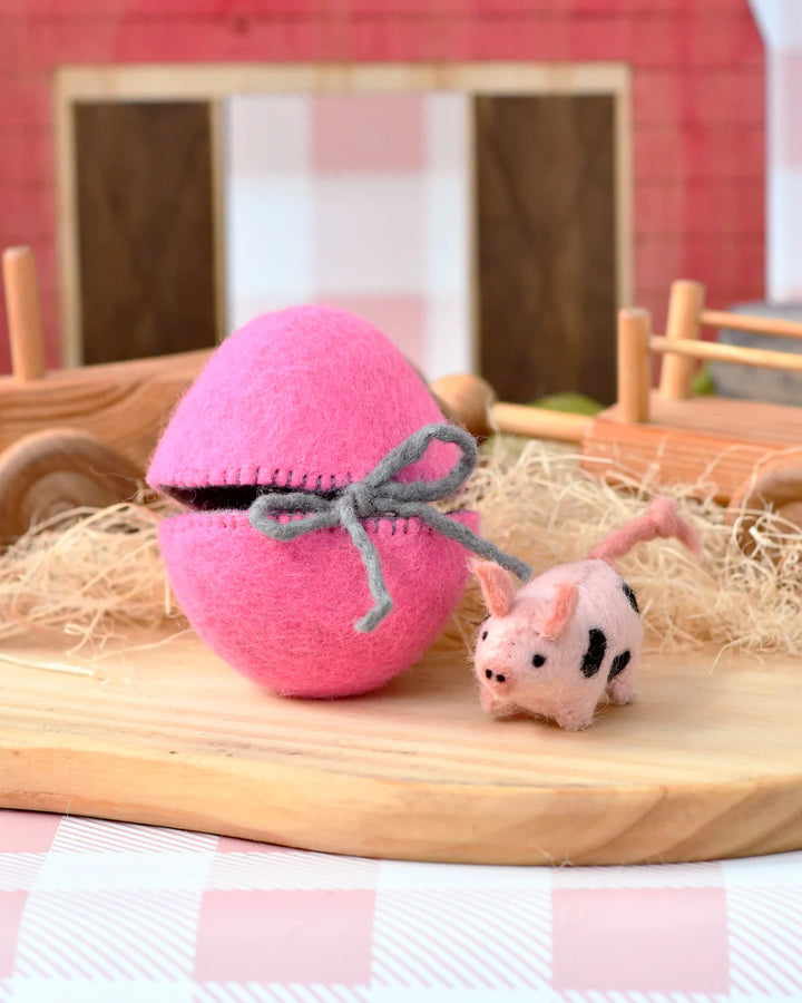 Felt Surprise Egg with Spotted Piglet Inside