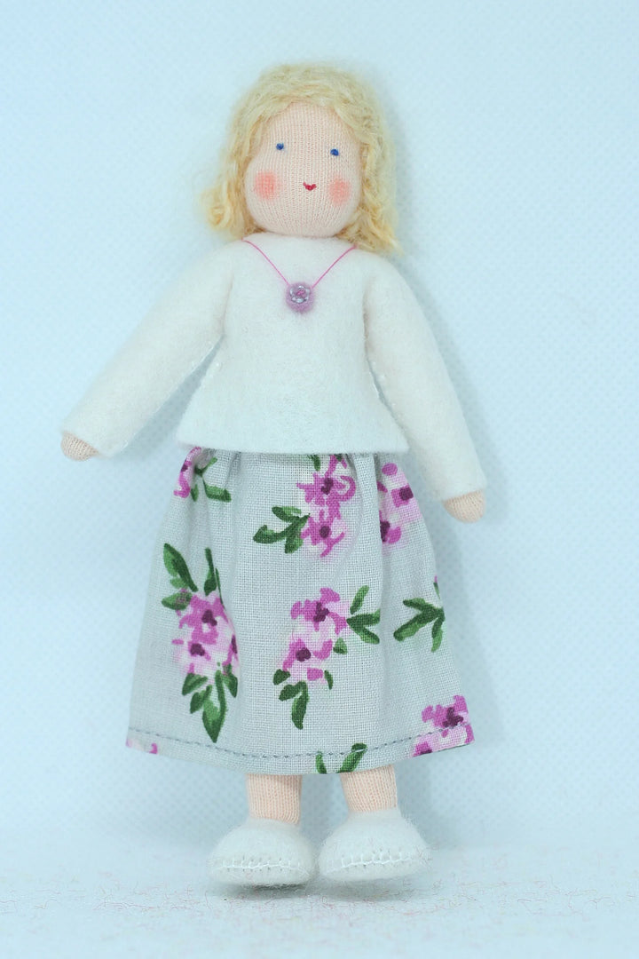 Mother Doll, Fair Skin, Blonde Hair