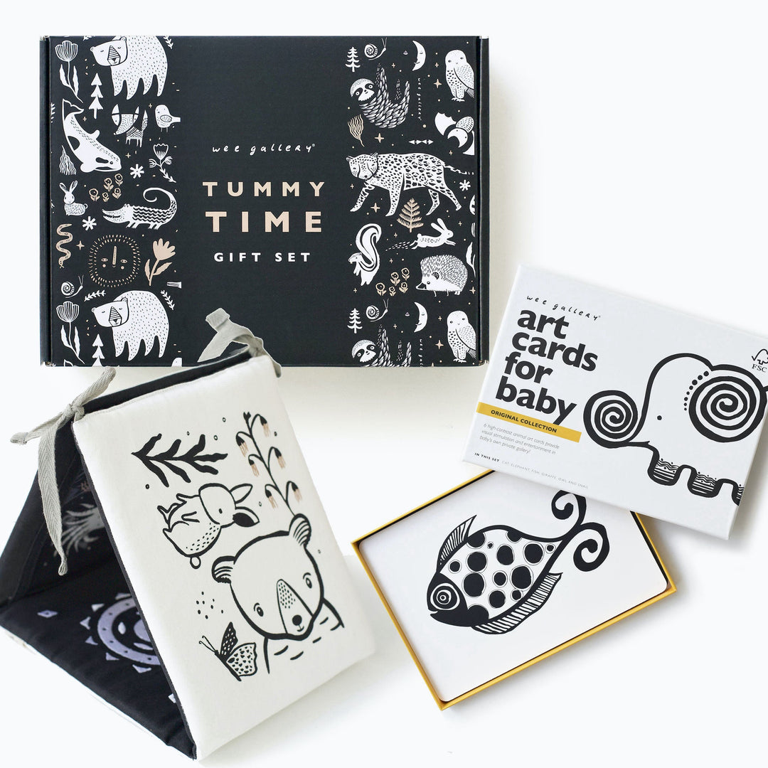 Baby Tummy Time Gallery with Mirror Gift Set