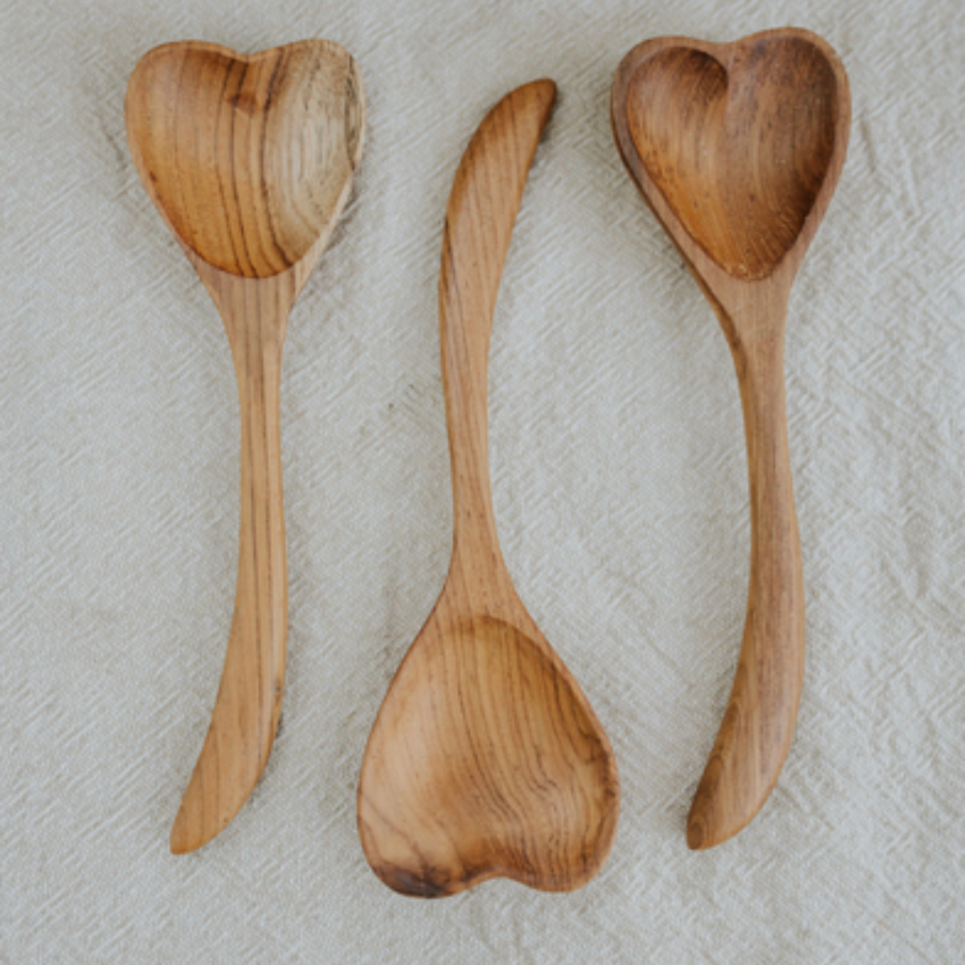 Papoose Teak Heart Spoon