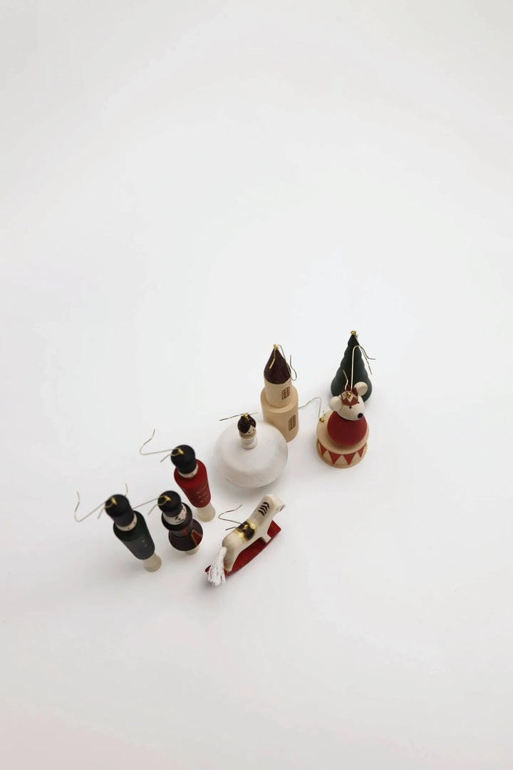 Sabo Concept Wooden Christmas Ornaments – Nutcracker, Ballerina, Mouse King &amp; Soldiers (9-Piece Set)