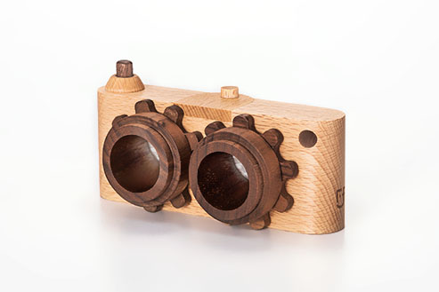 Twinkle Camera - Beechwood Camera Body W/ Walnut Lens