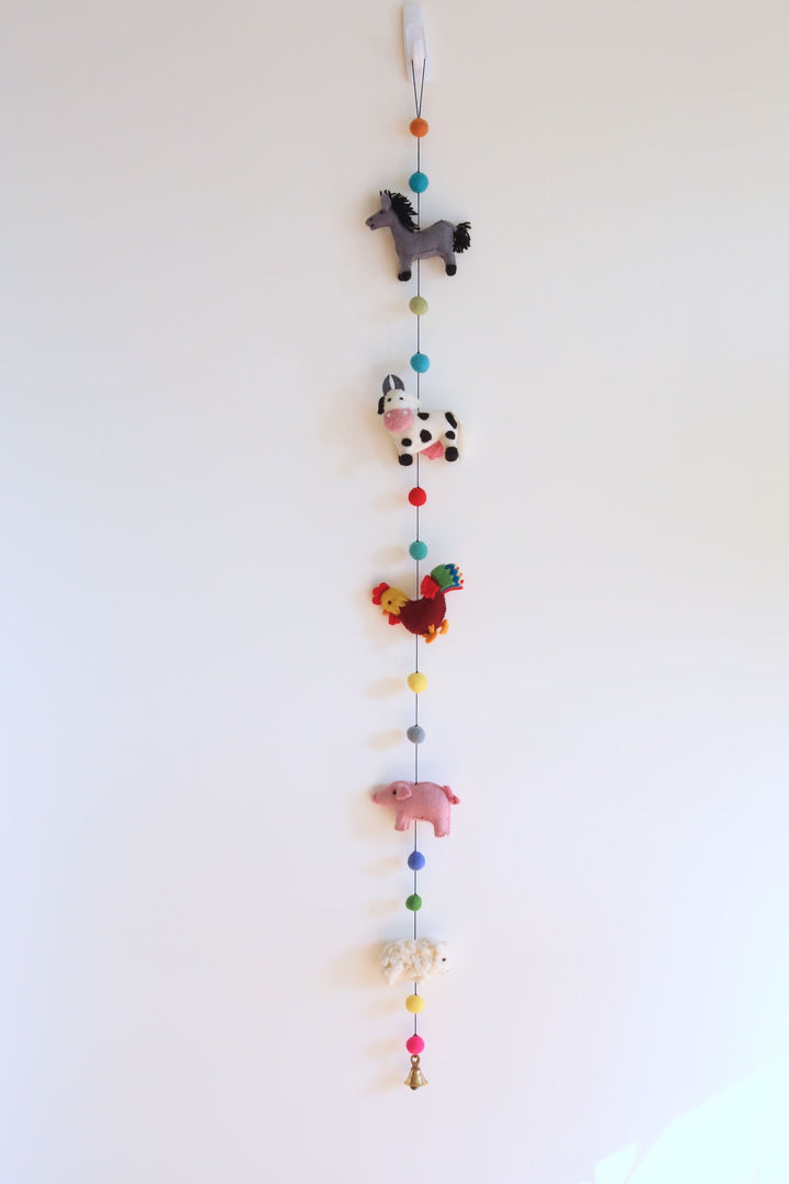 Felt Farm Animal Garland