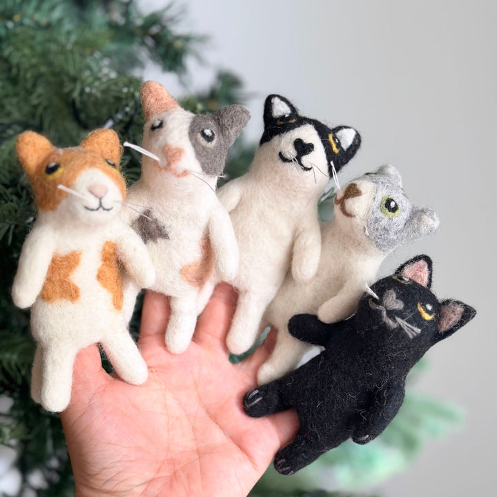 Felt Finger Puppet: Calico Cat