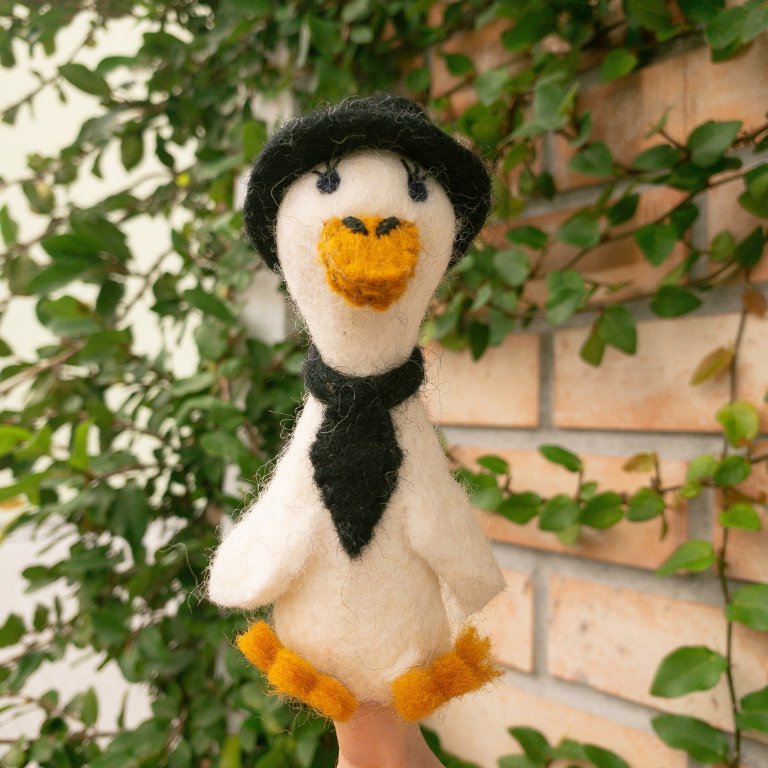 Felt Finger Puppets - Duck Couple on Honeymoon