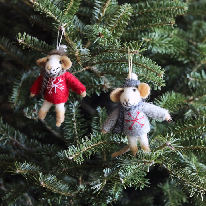 Felt Ornament - Mouse with Scarf / Gray Sweater
