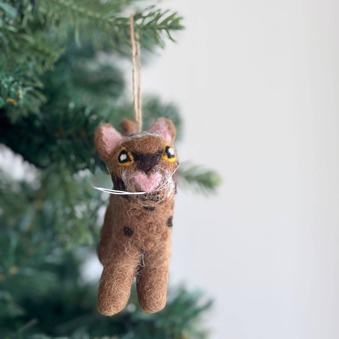 Felt Ornament - Playful Cat