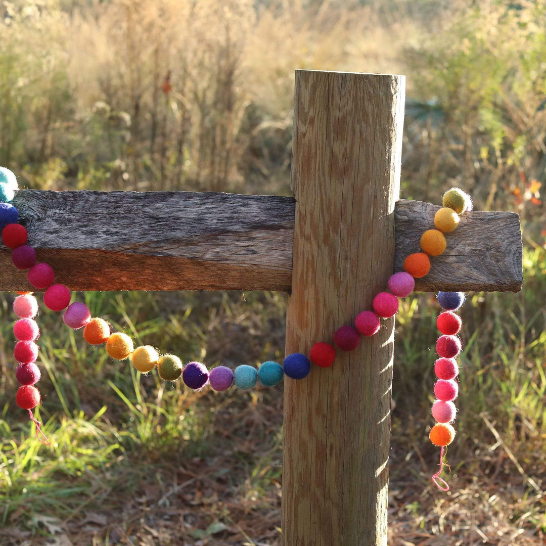Felt Rainbow Pompom Ball Garland