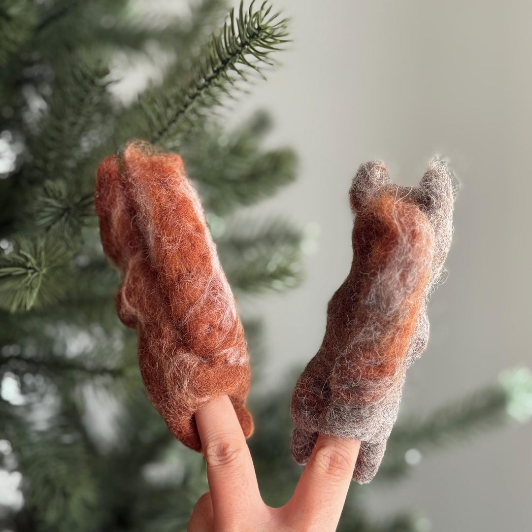 Felt Squirrel Finger Puppet with Acorn