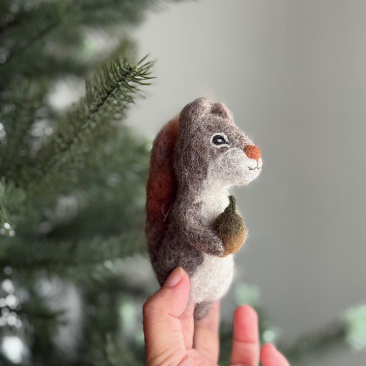 Felt Squirrel Finger Puppet with Acorn