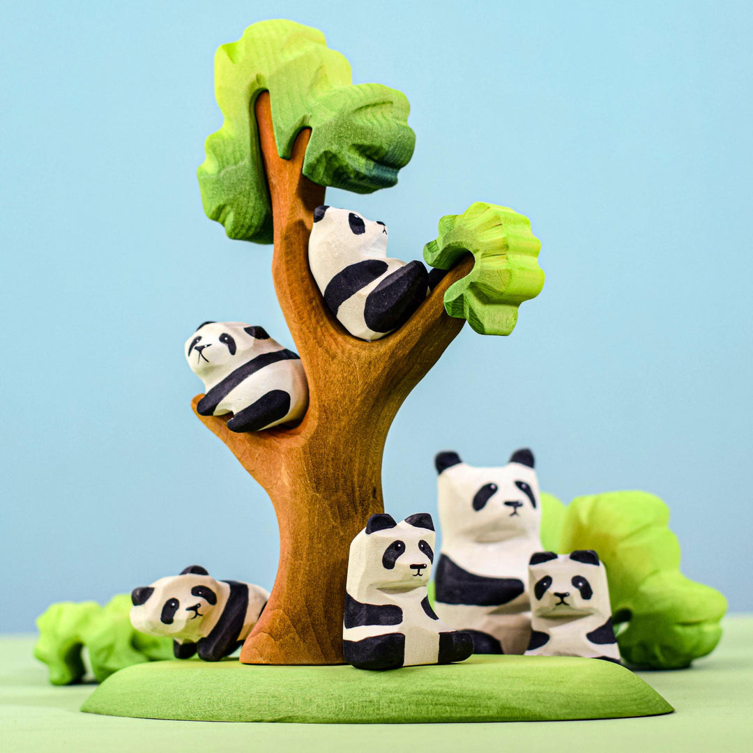 Bumbu Panda Bears Family and Tree Set