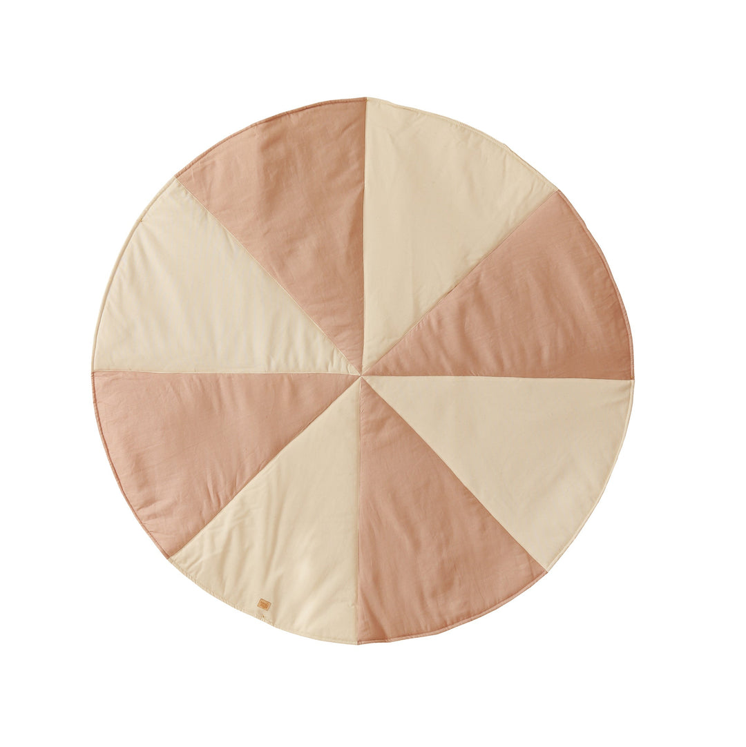 “Powder Candy” Round Patchwork Mat