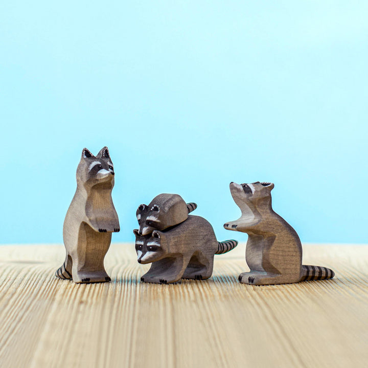 Bumbu Raccoon Family with Tree Set