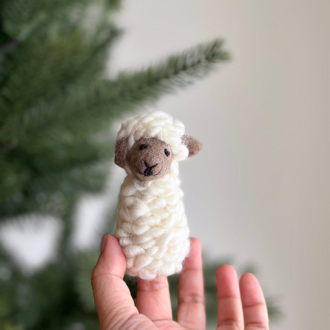 Sheep finger puppet