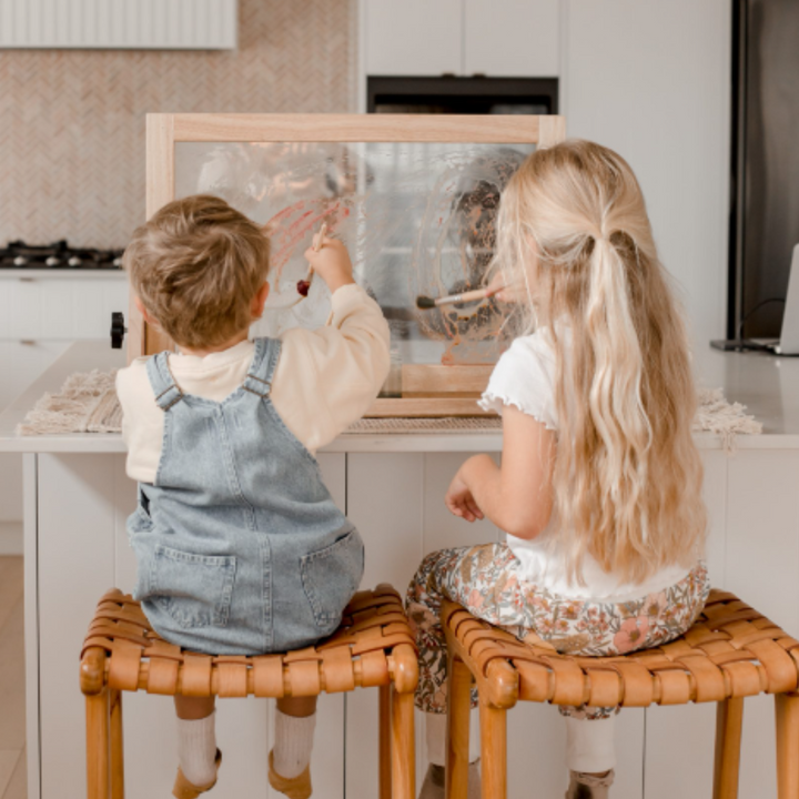 Q Toys 4 in 1 Table Easel