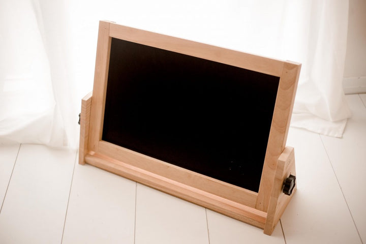 Q Toys 4 in 1 Table Easel